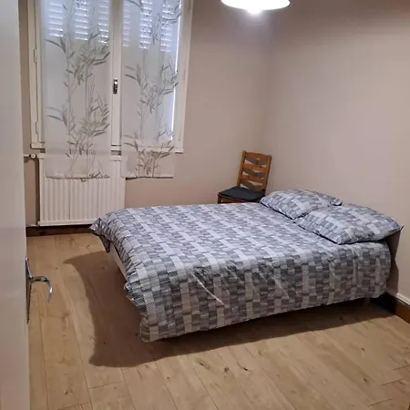 Appartement 3 *